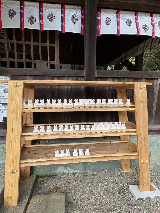 大御和神社の{uncategorized: "未分類", other: "その他", undefined: "問題あり", building: "その他建物", grave: "お墓", sacred_gate: "鳥居", guardian: "狛犬", statue: "像", buddha: "仏像", history: "歴史", nature: "自然", garden: "庭園", animal: "動物", pagoda: "塔", temizu: "手水舎", mountain_gate: "山門・神門", sanctuary: "本殿・本堂", subordinate: "末社・摂社", art: "芸術", scenery: "景色", jizo: "地蔵", ema: "絵馬", goshuin: "御朱印", omikuji: "おみくじ", items: "授与品その他", amulet: "お守り", goshuincho: "御朱印帳", eats: "食事", festival: "お祭り", votive_dance: "神楽", shichigosan: "七五三参", wedding: "結婚式", experience: "体験その他", initially: "初詣", around: "周辺", anti_infection: "感染症対策"}