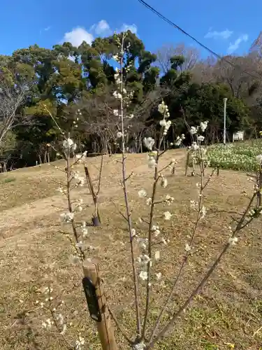 枚岡神社の庭園