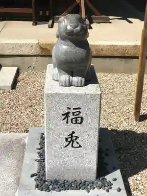 三輪神社の狛犬
