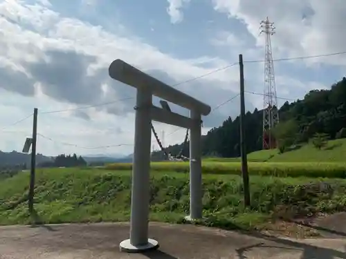 熊野神社の鳥居