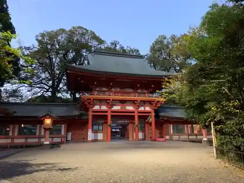 武蔵一宮氷川神社の山門・神門