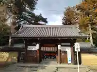 多田神社の山門・神門