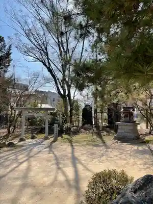 四柱神社のその他建物