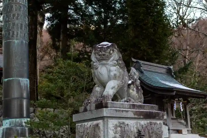 諏訪大社上社前宮(長野県)