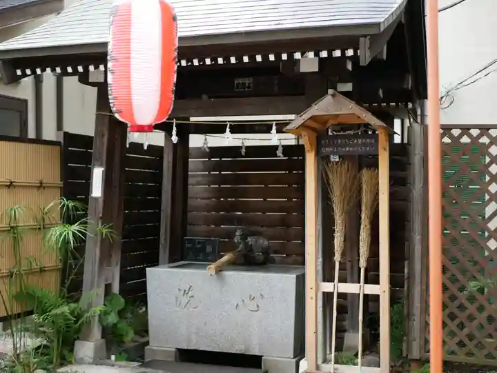 鎮守氷川神社の手水舎
