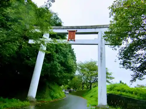 一言主神社の鳥居