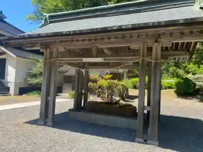 三隅神社の{uncategorized: "未分類", other: "その他", undefined: "問題あり", building: "その他建物", grave: "お墓", sacred_gate: "鳥居", guardian: "狛犬", statue: "像", buddha: "仏像", history: "歴史", nature: "自然", garden: "庭園", animal: "動物", pagoda: "塔", temizu: "手水舎", mountain_gate: "山門・神門", sanctuary: "本殿・本堂", subordinate: "末社・摂社", art: "芸術", scenery: "景色", jizo: "地蔵", ema: "絵馬", goshuin: "御朱印", omikuji: "おみくじ", items: "授与品その他", amulet: "お守り", goshuincho: "御朱印帳", eats: "食事", festival: "お祭り", votive_dance: "神楽", shichigosan: "七五三参", wedding: "結婚式", experience: "体験その他", initially: "初詣", around: "周辺", anti_infection: "感染症対策"}