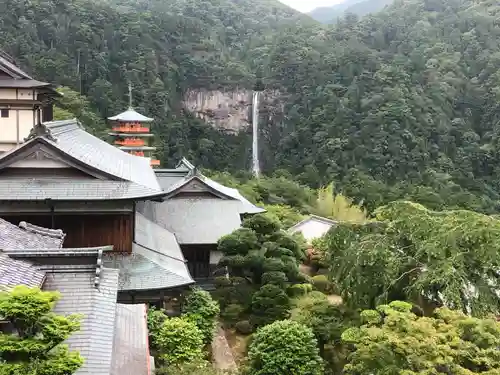 青岸渡寺のその他建物