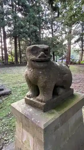 御賀八幡神宮の狛犬