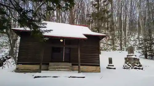 金毘羅神社の本殿