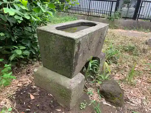 稲荷神社の手水舎
