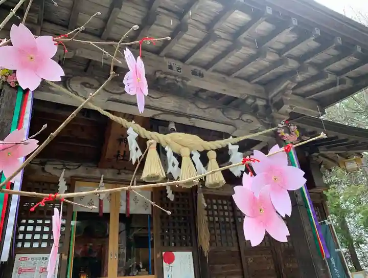 滑川神社 - 仕事と子どもの守り神の本殿・本堂
