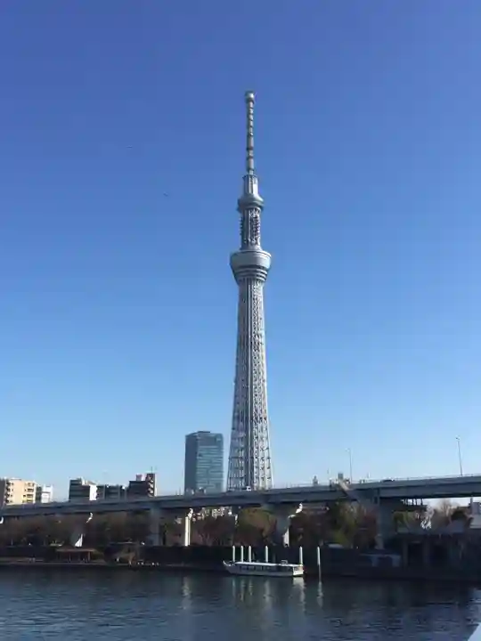 感應稲荷神社の周辺