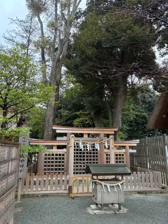 伊勢山皇大神宮の{uncategorized: "未分類", other: "その他", undefined: "問題あり", building: "その他建物", grave: "お墓", sacred_gate: "鳥居", guardian: "狛犬", statue: "像", buddha: "仏像", history: "歴史", nature: "自然", garden: "庭園", animal: "動物", pagoda: "塔", temizu: "手水舎", mountain_gate: "山門・神門", sanctuary: "本殿・本堂", subordinate: "末社・摂社", art: "芸術", scenery: "景色", jizo: "地蔵", ema: "絵馬", goshuin: "御朱印", omikuji: "おみくじ", items: "授与品その他", amulet: "お守り", goshuincho: "御朱印帳", eats: "食事", festival: "お祭り", votive_dance: "神楽", shichigosan: "七五三参", wedding: "結婚式", experience: "体験その他", initially: "初詣", around: "周辺", anti_infection: "感染症対策"}