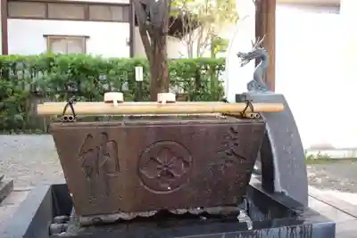 歌懸稲荷神社の手水舎