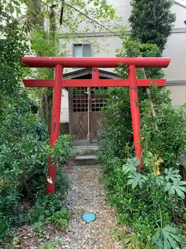 神明神社の末社