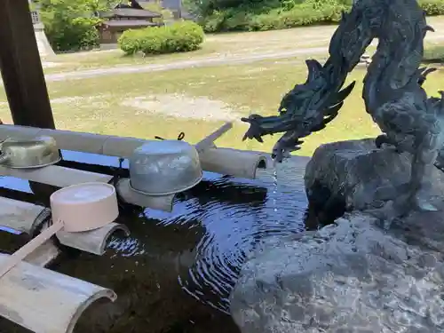井波別院瑞泉寺の手水舎