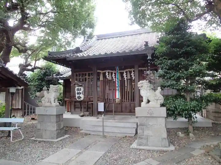 朝椋神社の本殿・本堂