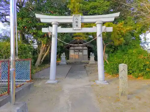 八幡社（椿市町）の鳥居