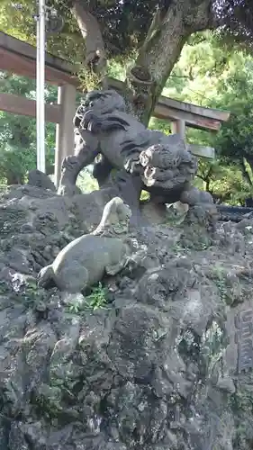 牛嶋神社の狛犬