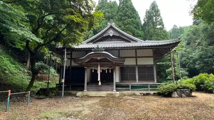 後鳥羽神社の本殿・本堂