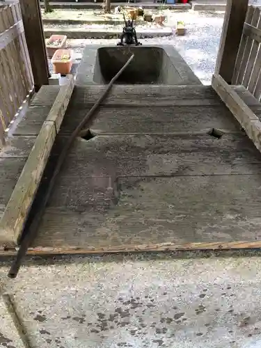 瀧樹神社の手水舎