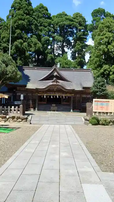 劒神社の本殿