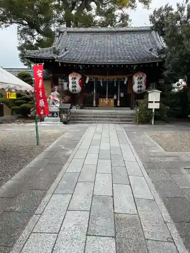 伊奴神社の{uncategorized: "未分類", other: "その他", undefined: "問題あり", building: "その他建物", grave: "お墓", sacred_gate: "鳥居", guardian: "狛犬", statue: "像", buddha: "仏像", history: "歴史", nature: "自然", garden: "庭園", animal: "動物", pagoda: "塔", temizu: "手水舎", mountain_gate: "山門・神門", sanctuary: "本殿・本堂", subordinate: "末社・摂社", art: "芸術", scenery: "景色", jizo: "地蔵", ema: "絵馬", goshuin: "御朱印", omikuji: "おみくじ", items: "授与品その他", amulet: "お守り", goshuincho: "御朱印帳", eats: "食事", festival: "お祭り", votive_dance: "神楽", shichigosan: "七五三参", wedding: "結婚式", experience: "体験その他", initially: "初詣", around: "周辺", anti_infection: "感染症対策"}