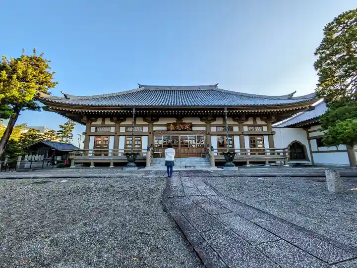 瑞雲寺の本殿・本堂