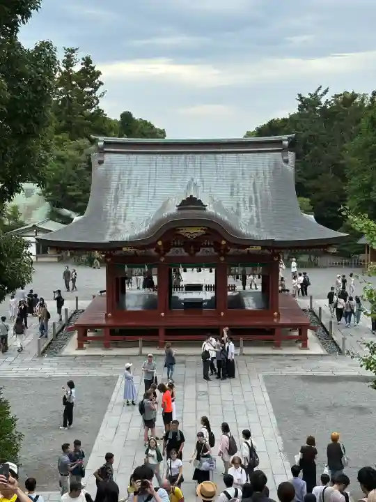 鶴岡八幡宮の{uncategorized: "未分類", other: "その他", undefined: "問題あり", building: "その他建物", grave: "お墓", sacred_gate: "鳥居", guardian: "狛犬", statue: "像", buddha: "仏像", history: "歴史", nature: "自然", garden: "庭園", animal: "動物", pagoda: "塔", temizu: "手水舎", mountain_gate: "山門・神門", sanctuary: "本殿・本堂", subordinate: "末社・摂社", art: "芸術", scenery: "景色", jizo: "地蔵", ema: "絵馬", goshuin: "御朱印", omikuji: "おみくじ", items: "授与品その他", amulet: "お守り", goshuincho: "御朱印帳", eats: "食事", festival: "お祭り", votive_dance: "神楽", shichigosan: "七五三参", wedding: "結婚式", experience: "体験その他", initially: "初詣", around: "周辺", anti_infection: "感染症対策"}