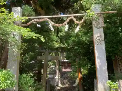 惣河内神社の鳥居