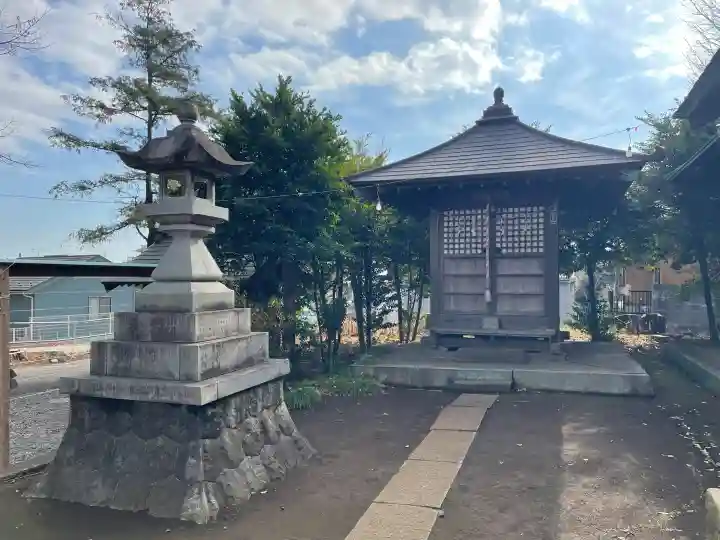 春日神社の{uncategorized: "未分類", other: "その他", undefined: "問題あり", building: "その他建物", grave: "お墓", sacred_gate: "鳥居", guardian: "狛犬", statue: "像", buddha: "仏像", history: "歴史", nature: "自然", garden: "庭園", animal: "動物", pagoda: "塔", temizu: "手水舎", mountain_gate: "山門・神門", sanctuary: "本殿・本堂", subordinate: "末社・摂社", art: "芸術", scenery: "景色", jizo: "地蔵", ema: "絵馬", goshuin: "御朱印", omikuji: "おみくじ", items: "授与品その他", amulet: "お守り", goshuincho: "御朱印帳", eats: "食事", festival: "お祭り", votive_dance: "神楽", shichigosan: "七五三参", wedding: "結婚式", experience: "体験その他", initially: "初詣", around: "周辺", anti_infection: "感染症対策"}