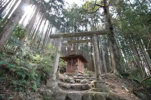 軍太利神社の鳥居