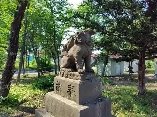 瓜幕神社の狛犬