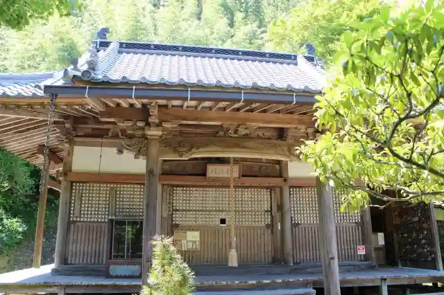 大澤寺の本殿