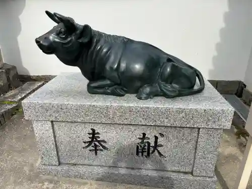 尾長天満宮の{uncategorized: "未分類", other: "その他", undefined: "問題あり", building: "その他建物", grave: "お墓", sacred_gate: "鳥居", guardian: "狛犬", statue: "像", buddha: "仏像", history: "歴史", nature: "自然", garden: "庭園", animal: "動物", pagoda: "塔", temizu: "手水舎", mountain_gate: "山門・神門", sanctuary: "本殿・本堂", subordinate: "末社・摂社", art: "芸術", scenery: "景色", jizo: "地蔵", ema: "絵馬", goshuin: "御朱印", omikuji: "おみくじ", items: "授与品その他", amulet: "お守り", goshuincho: "御朱印帳", eats: "食事", festival: "お祭り", votive_dance: "神楽", shichigosan: "七五三参", wedding: "結婚式", experience: "体験その他", initially: "初詣", around: "周辺", anti_infection: "感染症対策"}