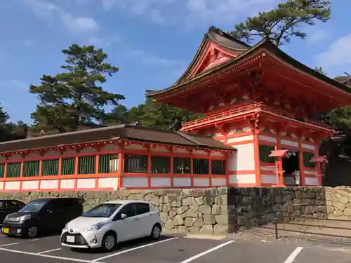 日御碕神社の山門