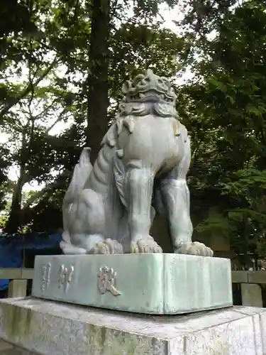 平塚八幡宮の狛犬