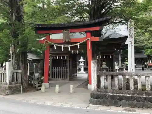 淺間神社（忍野八海）の鳥居