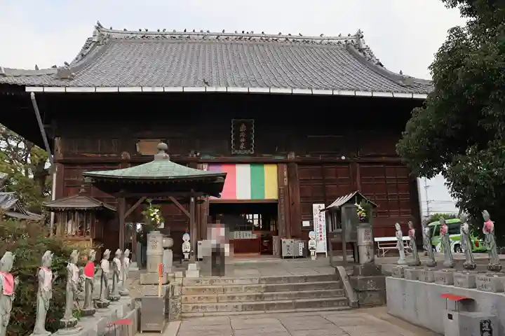 道隆寺の本殿・本堂