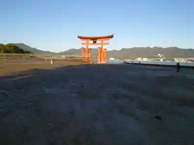 厳島神社(広島県)