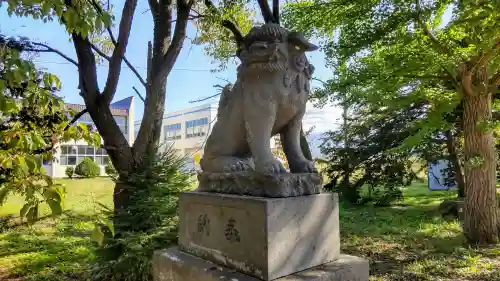 東中神社の狛犬