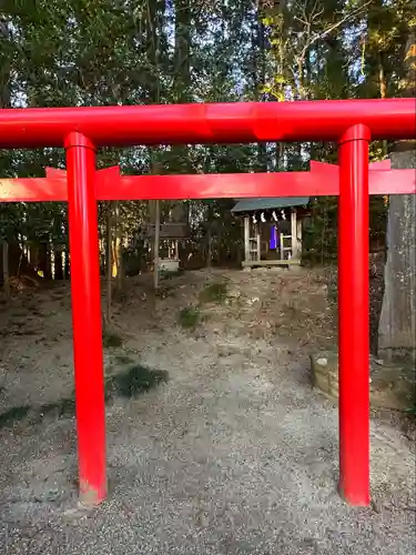 宇那禰神社の鳥居