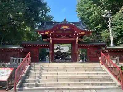 秩父神社の山門・神門