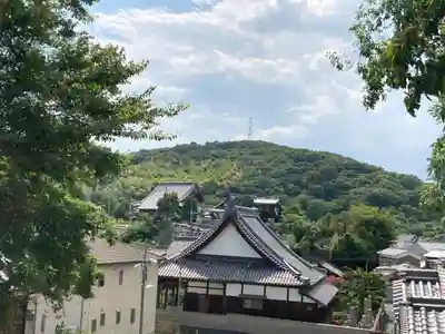 的形八幡神社のその他建物