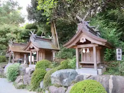 出雲大社相模分祠の末社・摂社