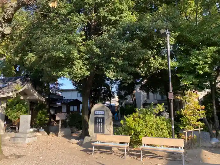 味鋺神社の自然