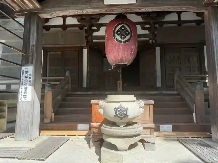 渡岸寺観音堂(向源寺)(滋賀県)