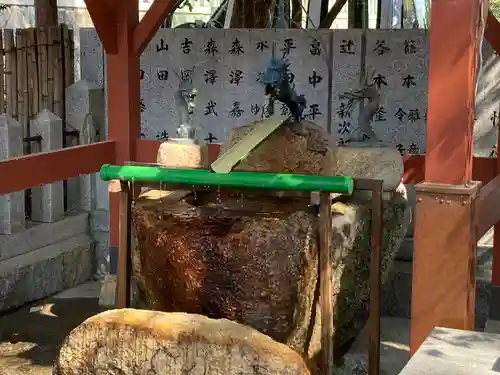 越木岩神社の手水舎