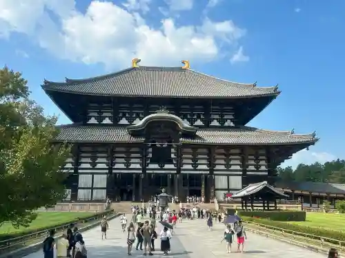東大寺の{uncategorized: "未分類", other: "その他", undefined: "問題あり", building: "その他建物", grave: "お墓", sacred_gate: "鳥居", guardian: "狛犬", statue: "像", buddha: "仏像", history: "歴史", nature: "自然", garden: "庭園", animal: "動物", pagoda: "塔", temizu: "手水舎", mountain_gate: "山門・神門", sanctuary: "本殿・本堂", subordinate: "末社・摂社", art: "芸術", scenery: "景色", jizo: "地蔵", ema: "絵馬", goshuin: "御朱印", omikuji: "おみくじ", items: "授与品その他", amulet: "お守り", goshuincho: "御朱印帳", eats: "食事", festival: "お祭り", votive_dance: "神楽", shichigosan: "七五三参", wedding: "結婚式", experience: "体験その他", initially: "初詣", around: "周辺", anti_infection: "感染症対策"}